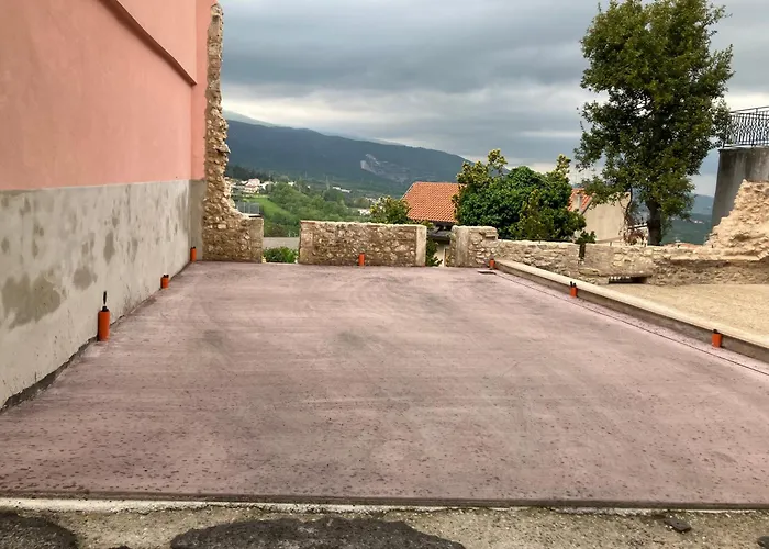 Piazza Della Penna Guardiagrele